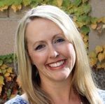 Mindy McHorse, Executive Editor of The Barefoot Writer