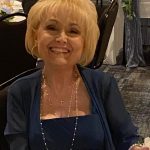 Evelyn Durnell Headshot